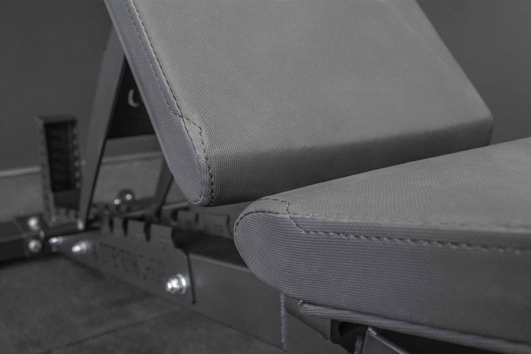 strength-shop-riot-utility-bench-v2-verstellbare-wettkampfbank-nach-ipf image 6