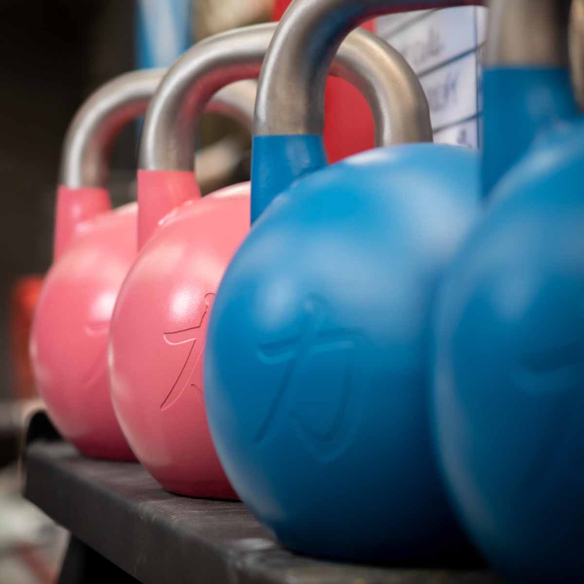 strength-shop-competition-kettlebell-gusseisen-4-36-kg-variante image 6