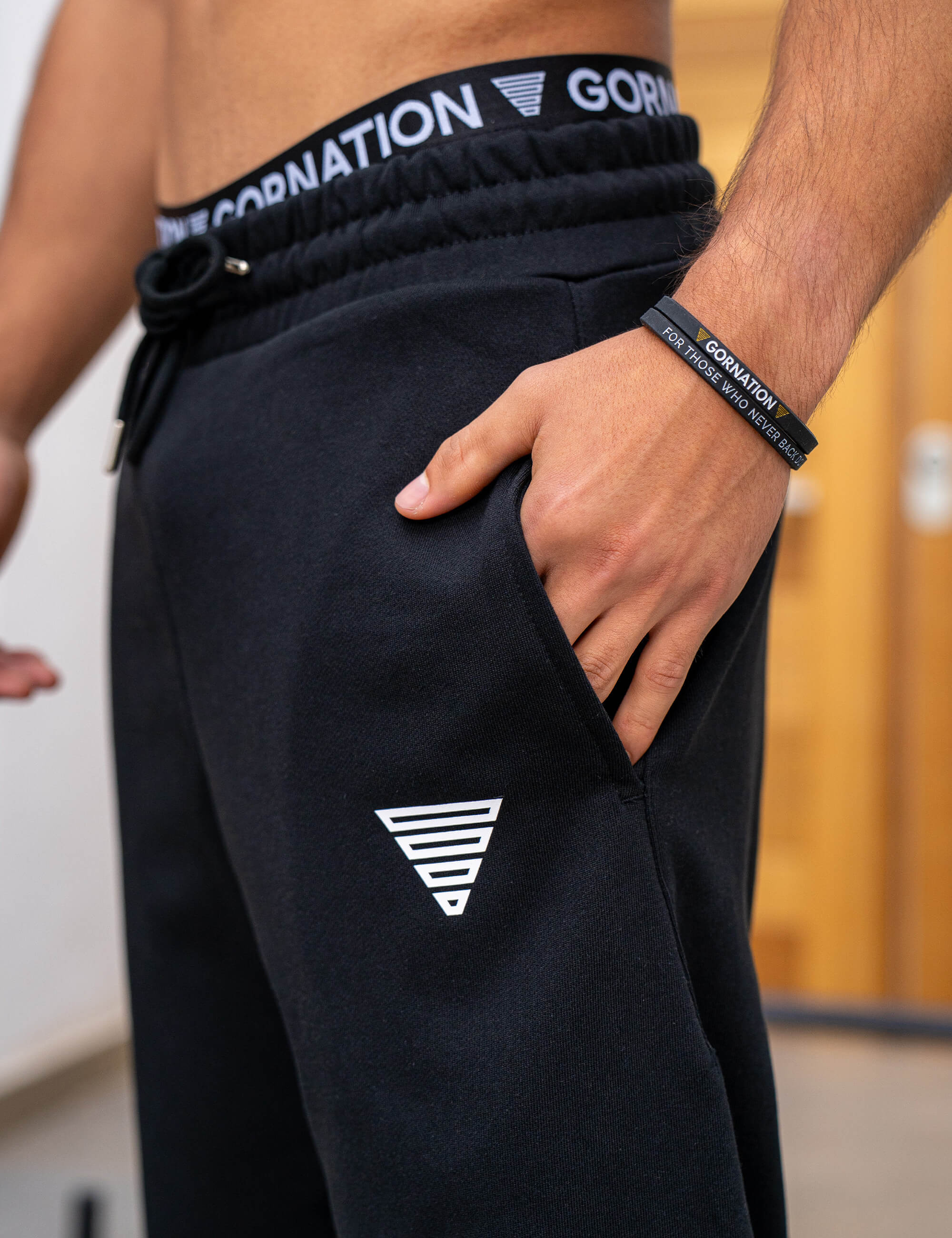 gornation-straight-leg-jogginghose-gerader-schnitt-mit-seitentaschen image 5