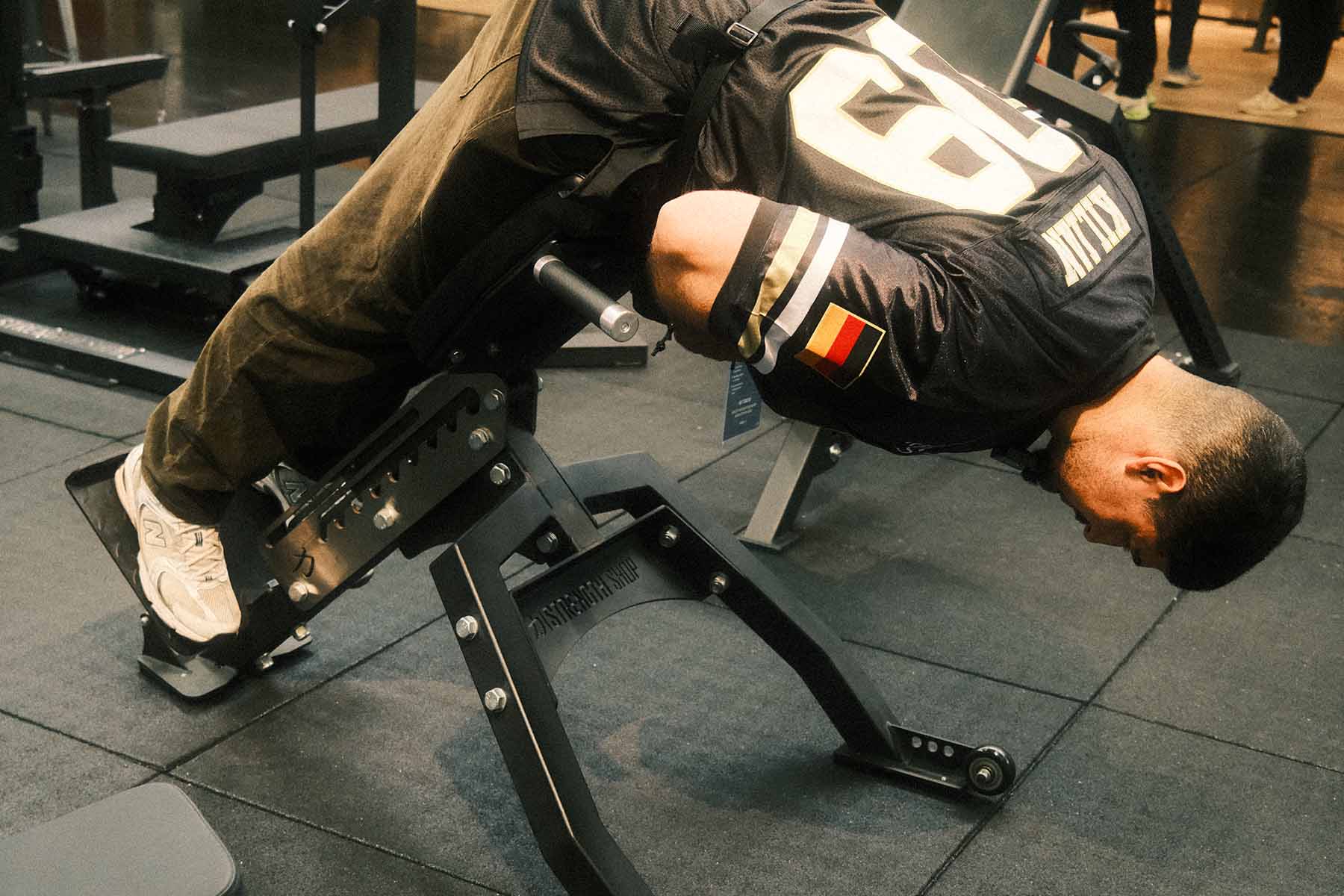 strength-shop-pro-hyperextension-bulldog-45-back-extension-maschine image 6
