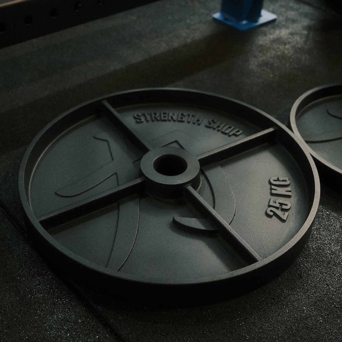 strength-shop-deep-dish-gusseisen-hantelscheiben-1-25kg-25kg-cast-iron-plates image 7