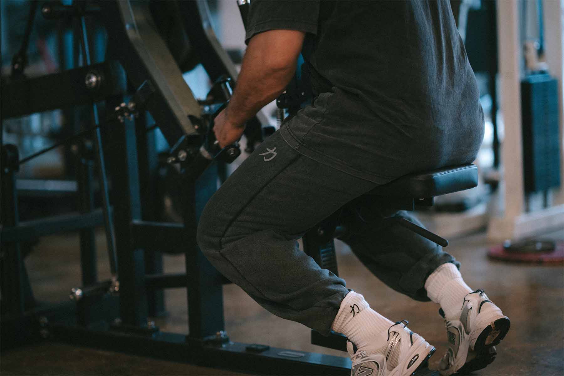 strength-shop-home-of-strength-joggers-stone-washed-grey image 3