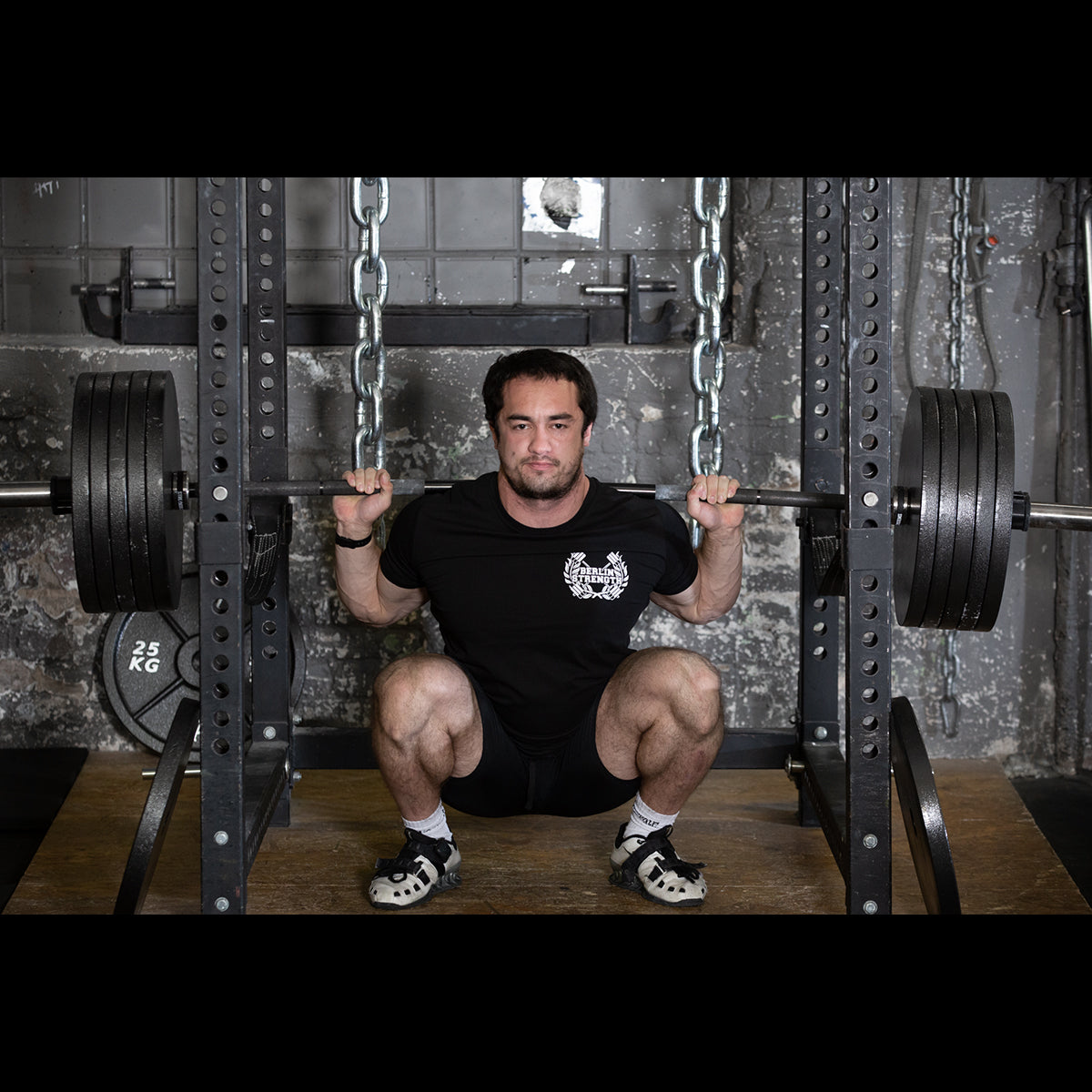strength-shop-bastard-power-bar-powerlifting-langhantelstange-schwarzes-chrom-br image 7