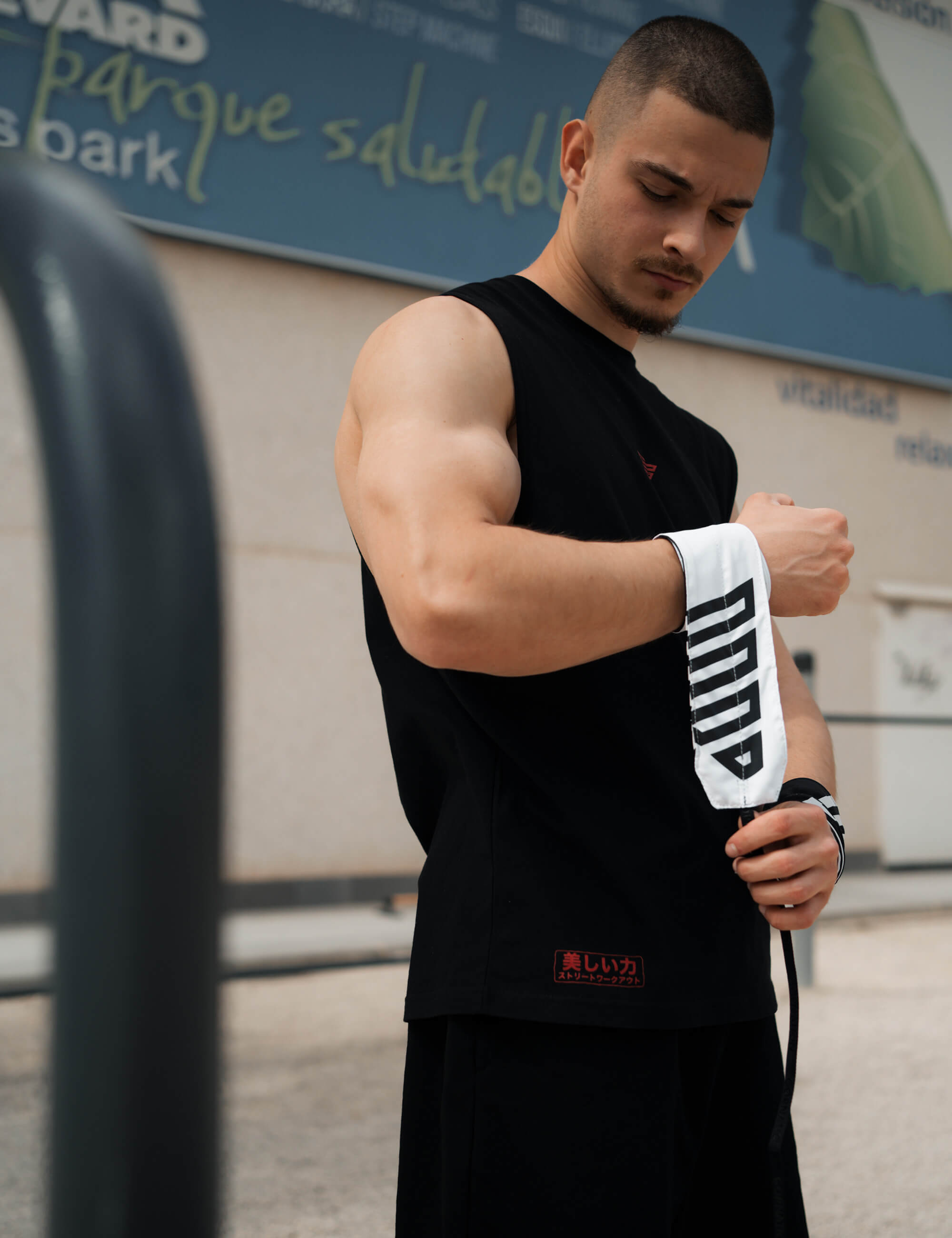 gornation-light-wrist-wraps-leichte-handgelenkbandagen-mit-silikonbeschichtung-s image 7