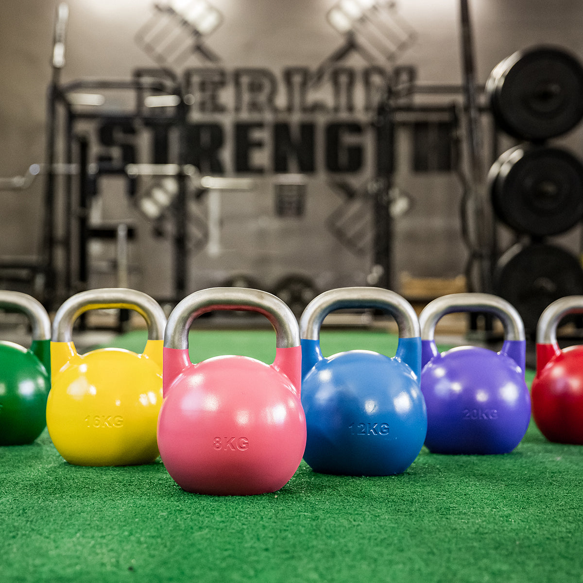 strength-shop-competition-kettlebell-gusseisen-4-36-kg-variante image 2