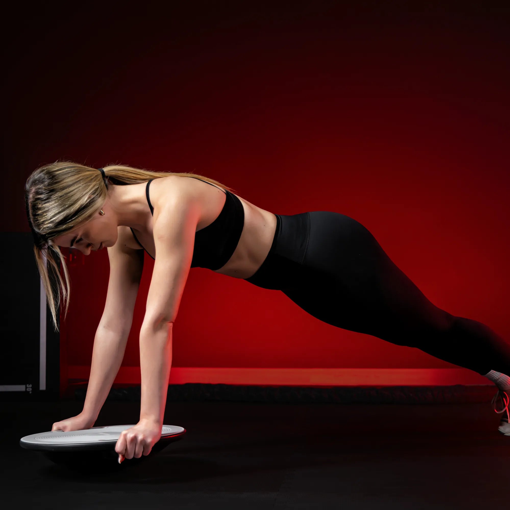 gorilla-sports-balance-board-mit-griffen-gleichgewichtsboard-f-r-kraft-und-koord image 2