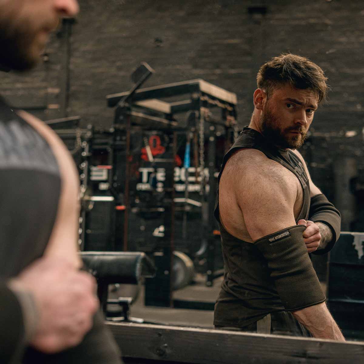 strength-shop-einlagige-ellenbogenschoner-1-paar image 3