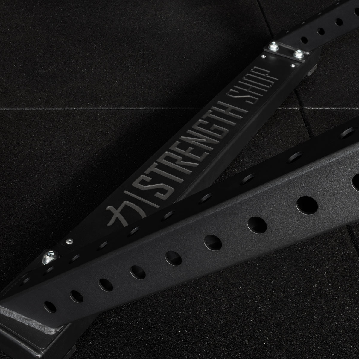 strength-shop-riot-chest-supported-lat-row-bench-rudernbank-mit-brustst-tze image 8