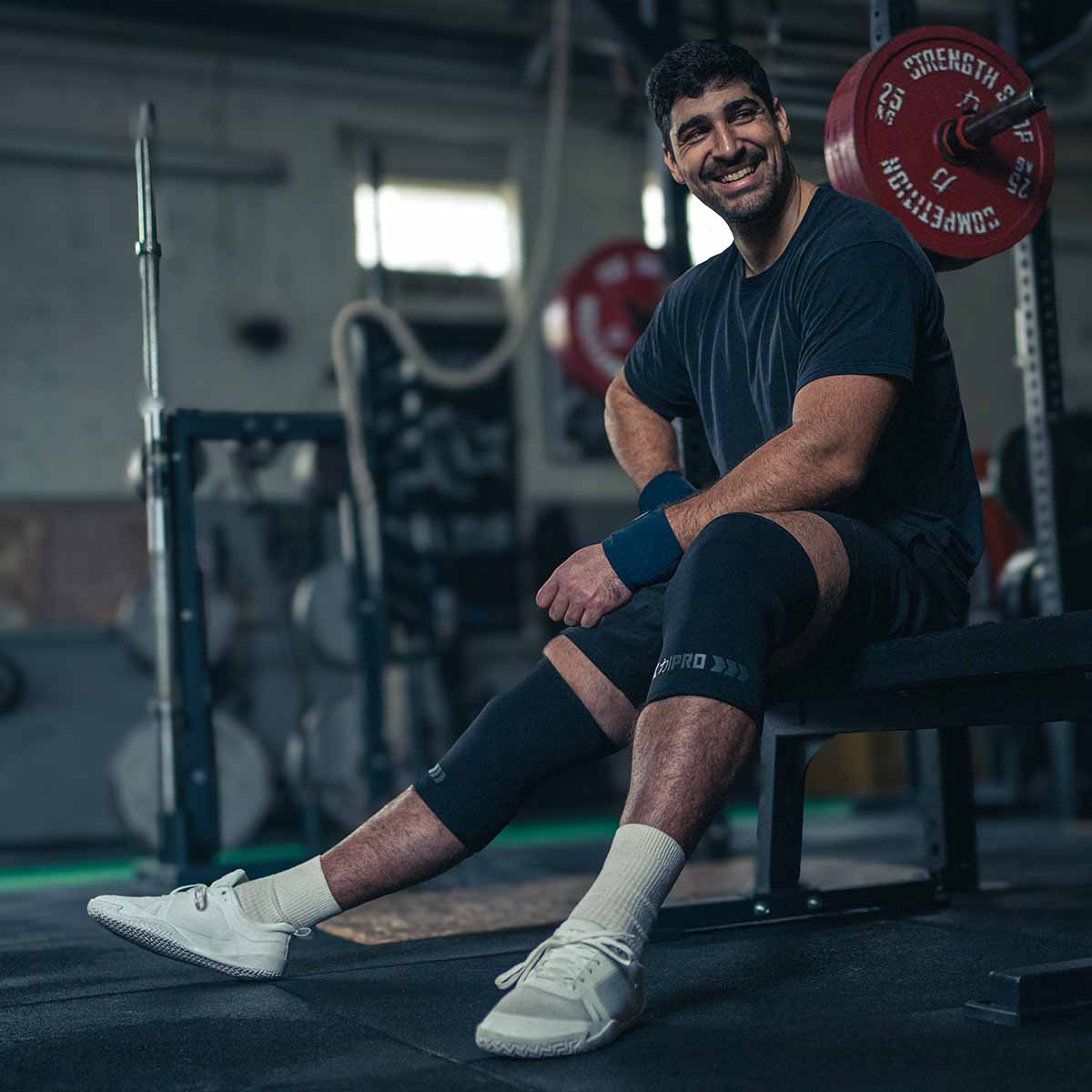 strength-shop-7mm-inferno-pro-knee-sleeves-stealth-extra-stiff-ipf-approved image 6