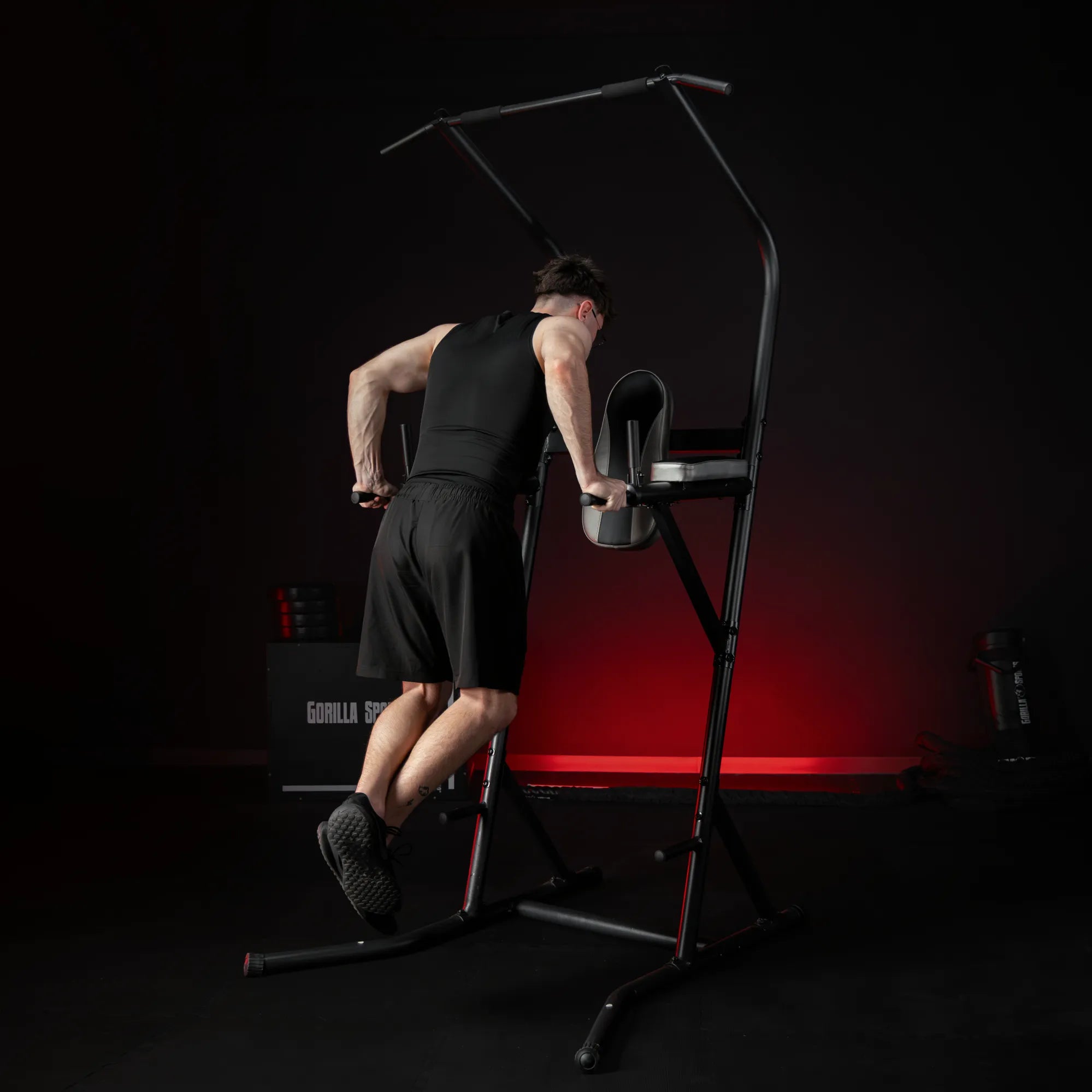 gorilla-sports-power-tower-dip-station-mit-klimmzugstange image 2