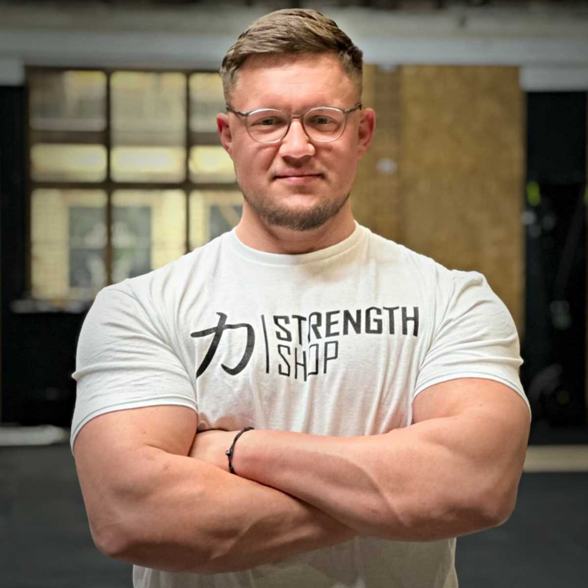 strength-shop-strength-wear-logo-t-shirt-v3-wei image 2