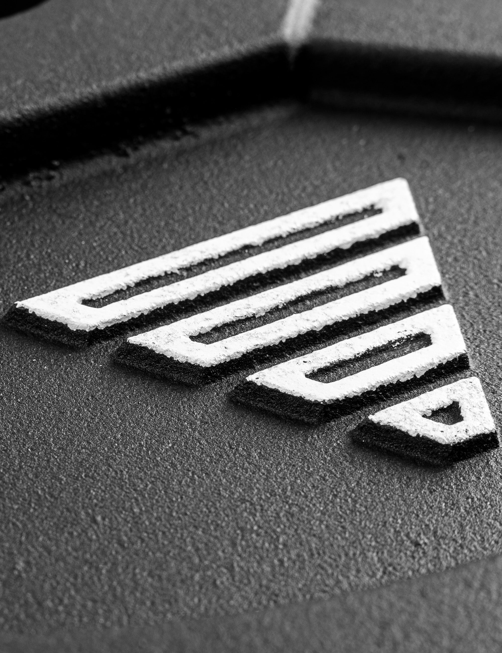 gornation-hantelscheiben-eisen-gusseisen-gewichtsscheiben-mit-50-mm-bohrung-1-25 image 2