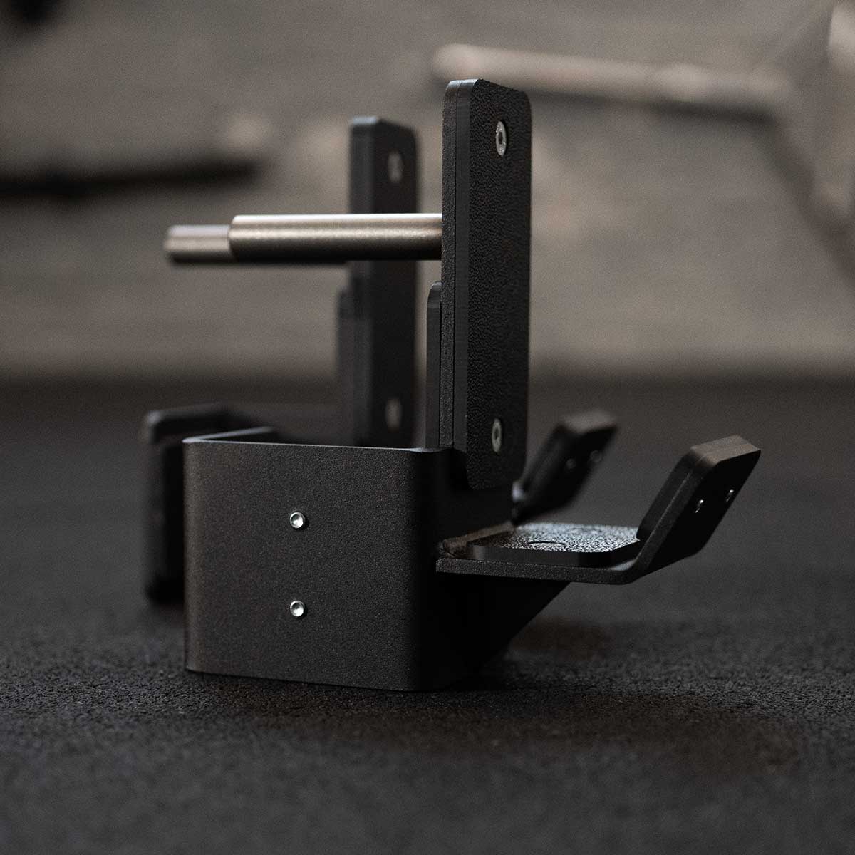 strength-shop-riot-mrr-75-hantelablage-j-hook-paar image 4