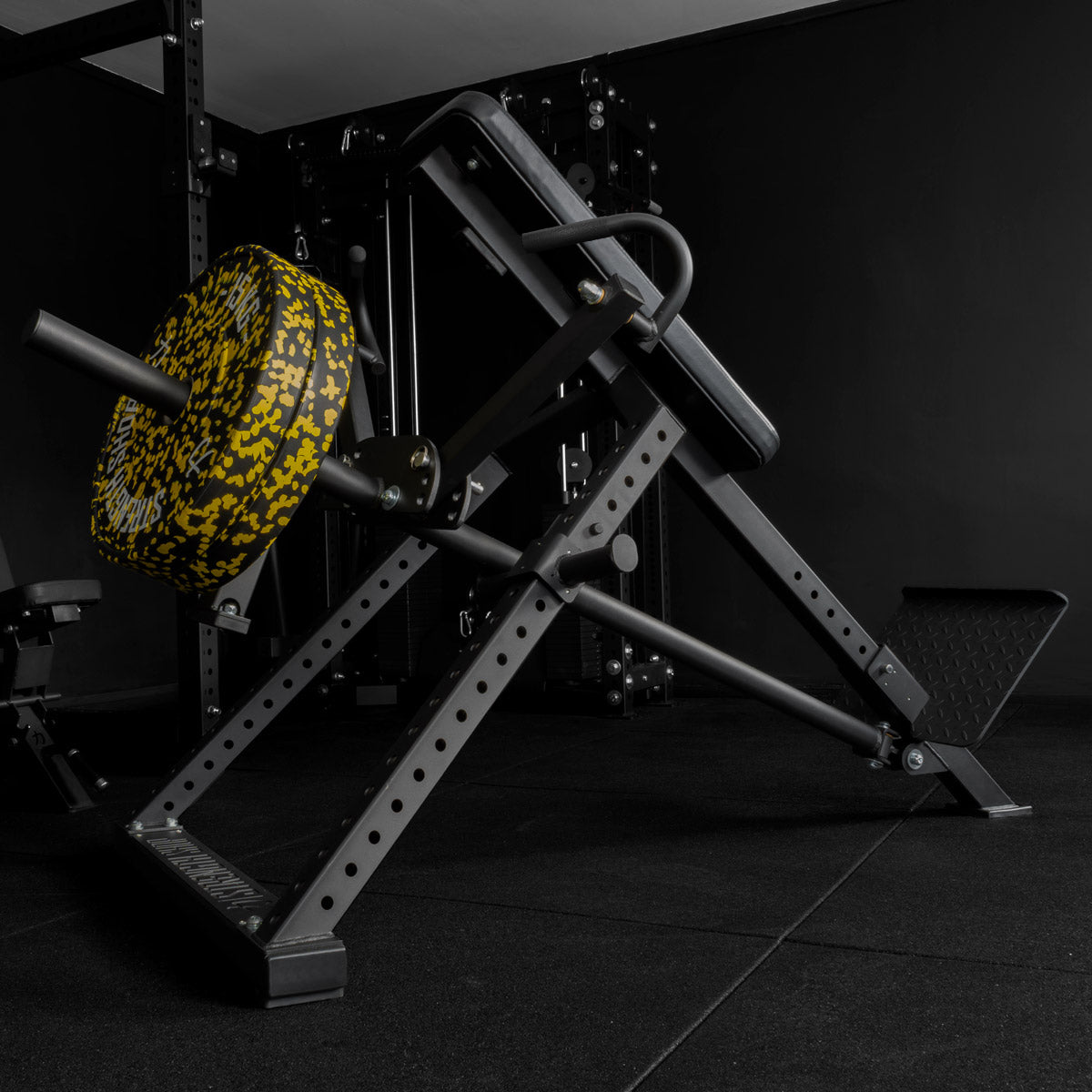 strength-shop-riot-chest-supported-lat-row-bench-rudernbank-mit-brustst-tze image 2