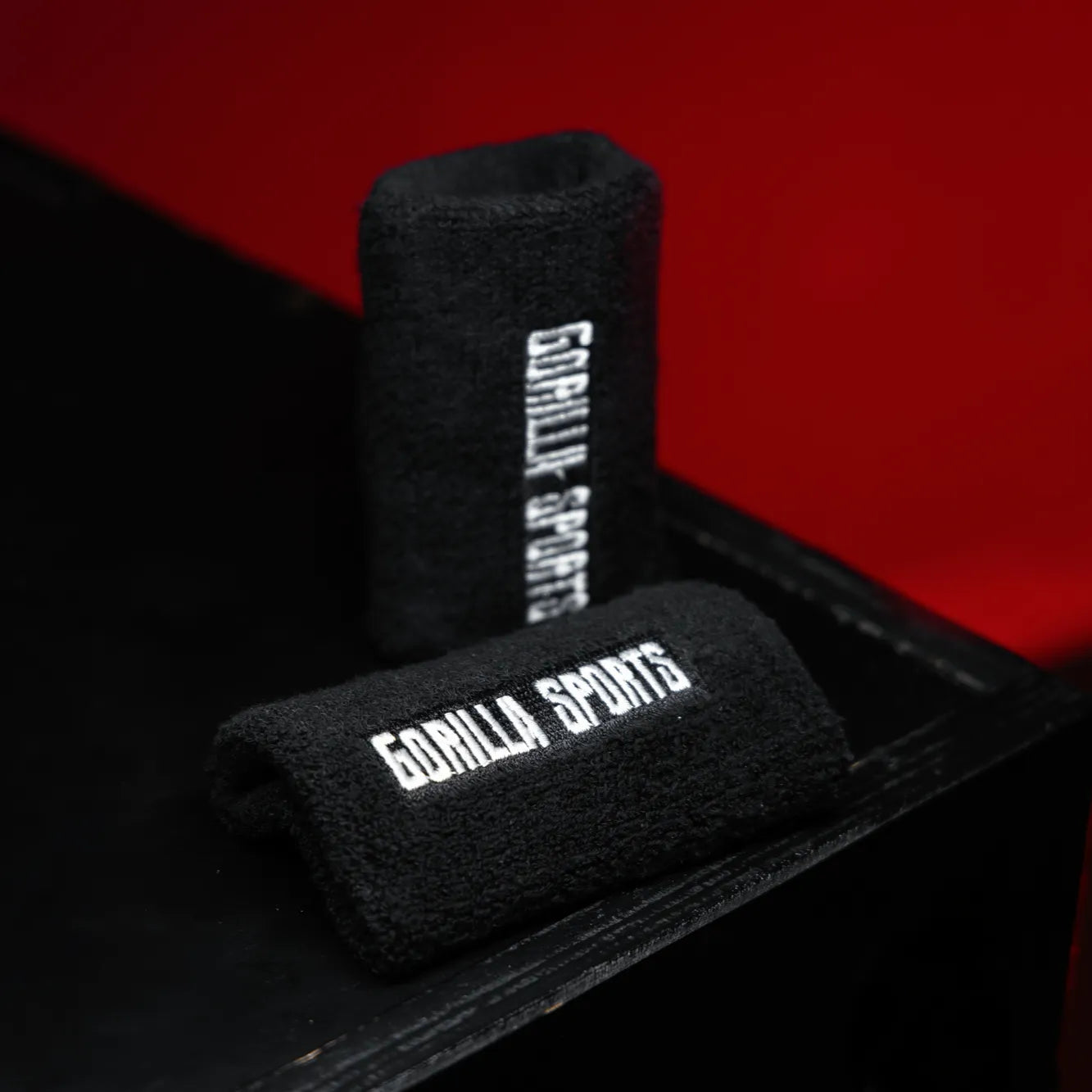 gorilla-sports-kettlebell-wristlet-handgelenkschutz-paar-schwarz image 6